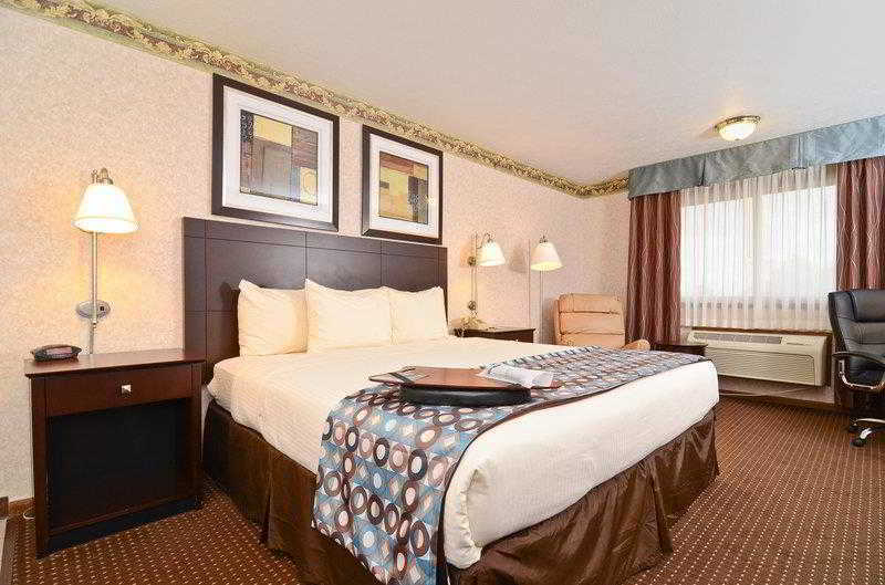 Baymont By Wyndham Danville Il Exterior foto